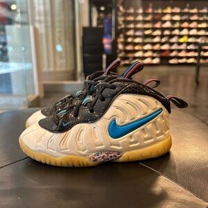 Nike Foamposite Pro 3D Size 8C Toddler Shoes